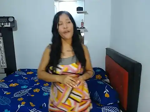 Snapshot of chloe_minaj chatting on 06-23-26, 02:09 chloe minaj online show from 06-23-26, 02:09