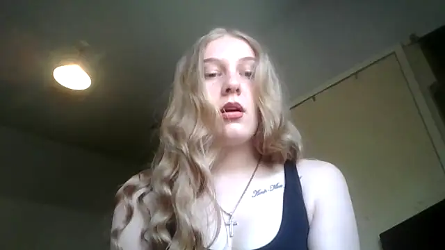 IvyRae-uk-x online show from 05-02-26, 12:21
