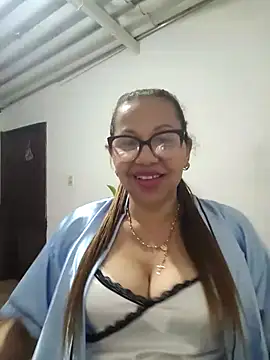 Ladymilf12 online show from 05-05-26, 01:24