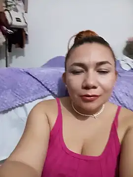 Luna Morch online show from 05-25-26, 06:52