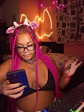 MelFadinha online show from 04-26-26, 10:51