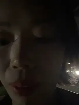 Snapshot of milkwine chatting on 06-11-26, 02:59 milkwine online show from 06-11-26, 02:59