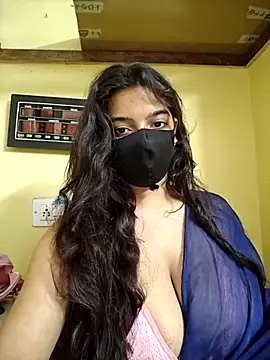 vanika2000 online show from 07-07-26, 04:15