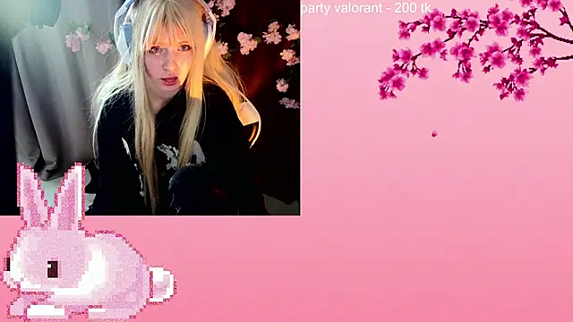 AmmiRinn online show from 05-18-26, 07:36