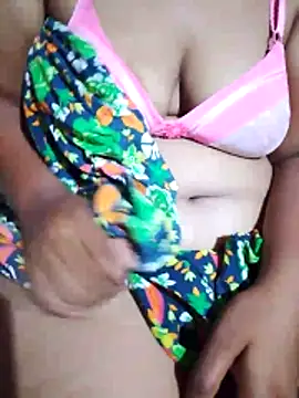Snapshot of shashini97 chatting on 05-04-26, 05:42 shashini97 online show from 05-04-26, 05:42