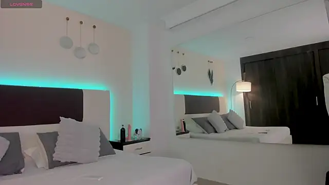 Sky Loren online show from 05-10-26, 02:50