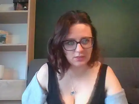 sensual paris online show from 05-12-26, 05:37
