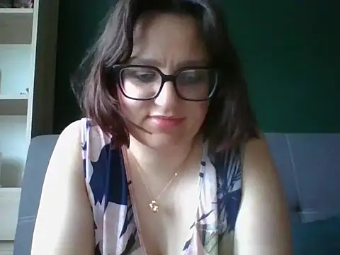 sensual paris online show from 06-22-26, 05:26