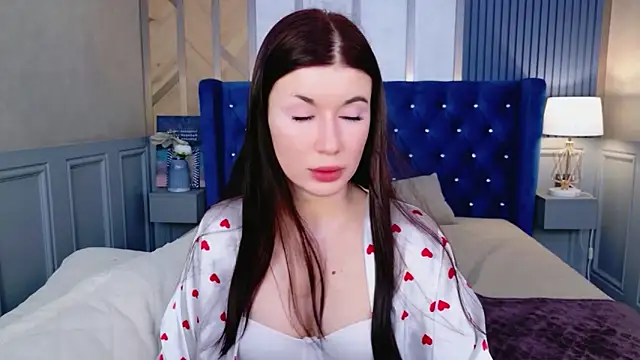 Gina lima online show from 06-21-26, 08:44
