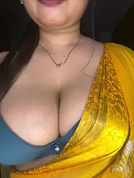 Naughty pooja44 online show from 05-17-26, 05:53