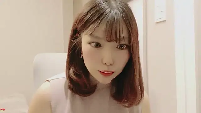 Snapshot of hono__38 chatting on 05-14-26, 12:23 hono 38 online show from 05-14-26, 12:23