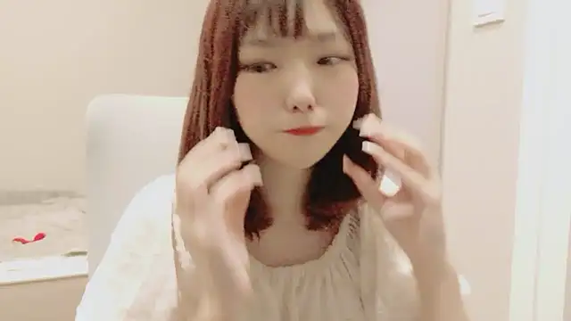 Snapshot of hono__38 chatting on 05-18-26, 10:43 hono 38 online show from 05-18-26, 10:43
