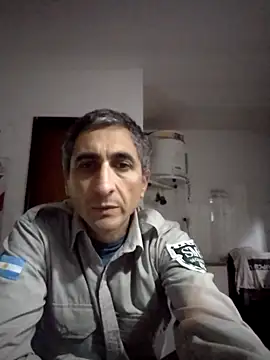 Snapshot of Alejandro83bsf chatting on 05-29-26, 10:52 Alejandro83bsf online show from 05-29-26, 10:52