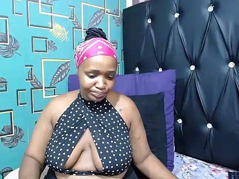 Snapshot of CandyBoobs69 chatting on 05-14-26, 02:40 CandyBoobs69 online show from 05-14-26, 02:40