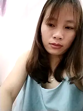 Snapshot of -Natina- chatting on 04-30-26, 03:18 -Natina- online show from 04-30-26, 03:18