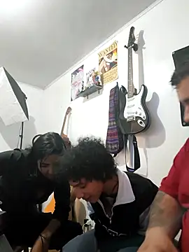 PaidFlirtSeeker online show from 04-29-26, 08:59