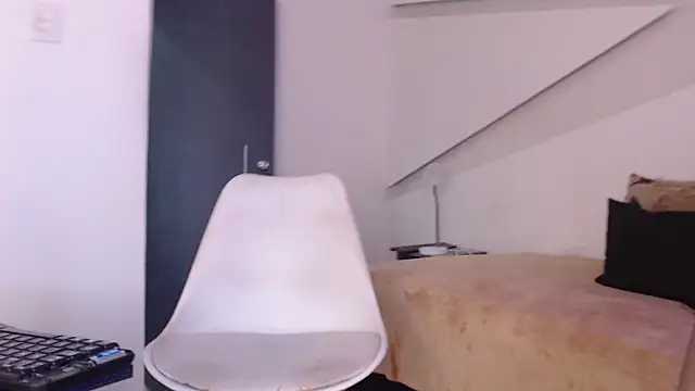Kendallx0  online show from 06-29-26, 03:35