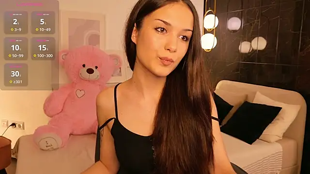 SkinnyEllie online show from 07-17-26, 08:57
