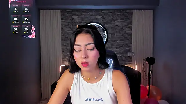 gemma 19  online show from 06-12-26, 11:03
