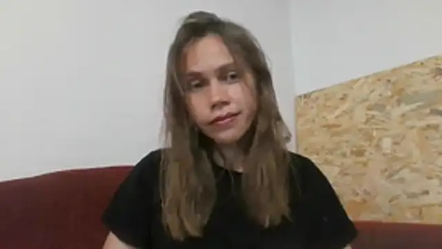 Snapshot of Lisahoppii chatting on 05-12-26, 03:09 Lisahoppii online show from 05-12-26, 03:09