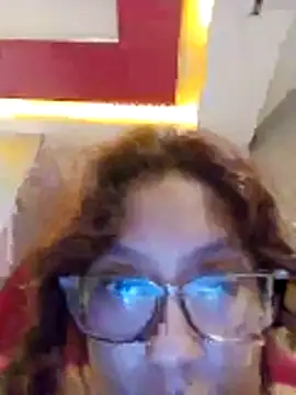 Snapshot of Grace_Moon04 chatting on 05-16-26, 09:50 Grace Moon04 online show from 05-16-26, 09:50