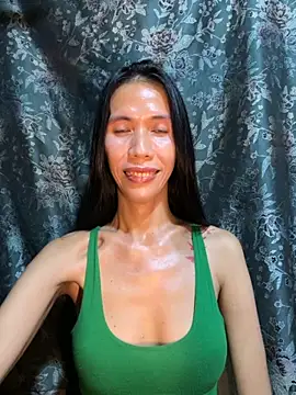 lovelyRAIN143 online show from 04-29-26, 04:11