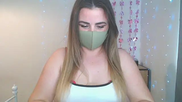 MillaVelvet online show from 05-07-26, 10:53
