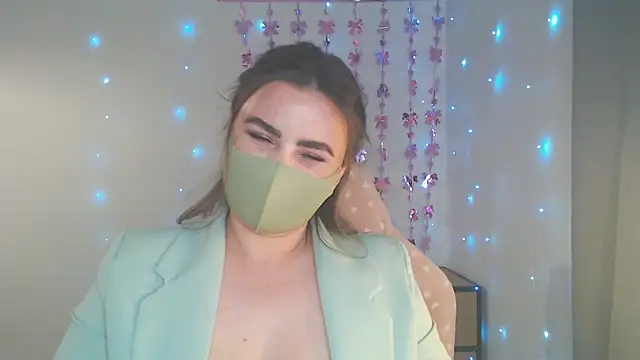 MillaVelvet online show from 05-11-26, 12:11