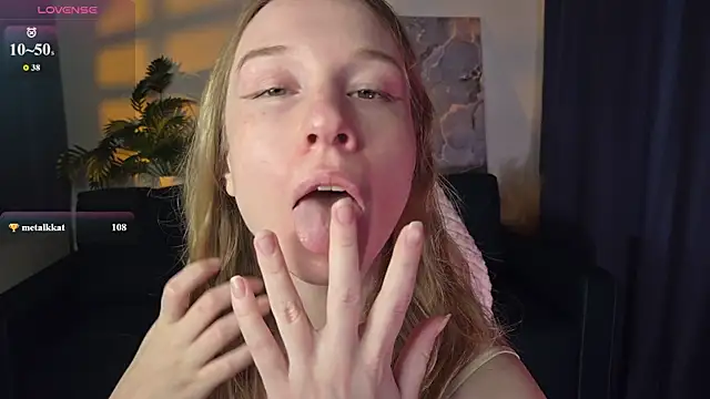 Eve Sin online show from 06-26-26, 03:11