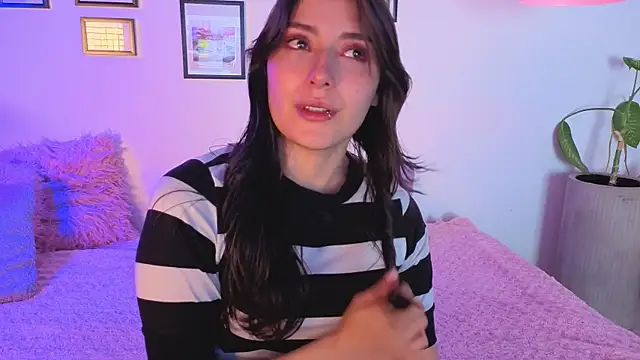 Kendaall sweet online show from 08-04-26, 03:21