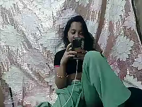 Snapshot of Yours_AsianPinayGirl18 chatting on 05-09-26, 10:09 Yours AsianPinayGirl18 online show from 05-09-26, 10:09