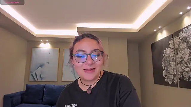 LoiseHarper online show from 05-10-26, 11:21