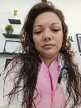 SAMANTHA--02 online show from 07-18-26, 01:37