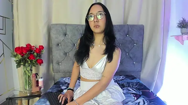 Alana jazz online show from 06-30-26, 03:51