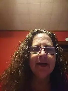 Snapshot of Harleygirl73 chatting on 06-10-26, 02:45 Harleygirl73 online show from 06-10-26, 02:45