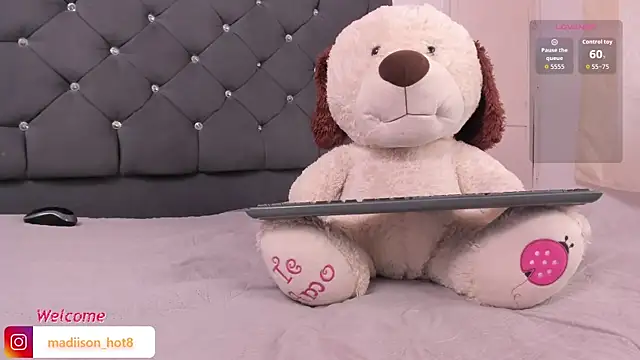 madiison hot online show from 07-28-26, 06:20