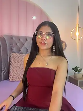 Snapshot of babe_vennus chatting on 06-13-26, 03:10 babe vennus online show from 06-13-26, 03:10