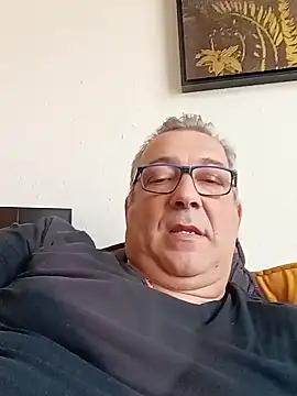 Soloyan online show from 02-01-25, 02:34