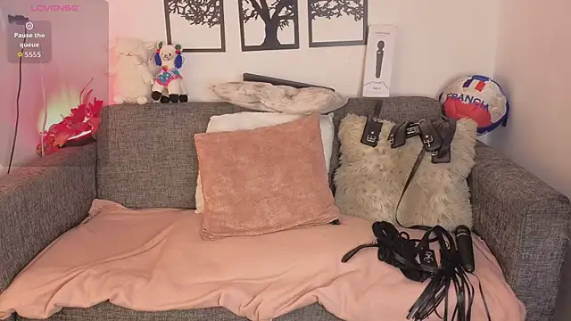 Angelabrowm online show from 06-25-26, 03:28