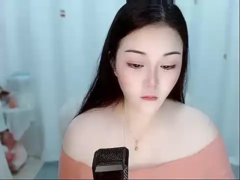 Amy-cnbaby online show from 05-08-26, 01:33
