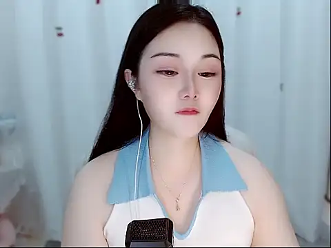 Amy-cnbaby online show from 05-21-26, 01:34