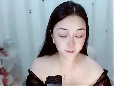 Amy-cnbaby online show from 05-23-26, 01:33