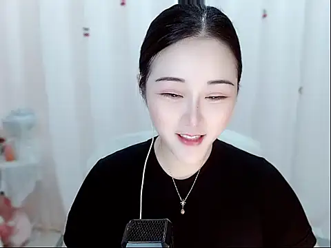 Amy-cnbaby online show from 05-24-26, 01:43
