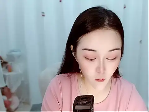 Amy-cnbaby online show from 05-27-26, 01:35