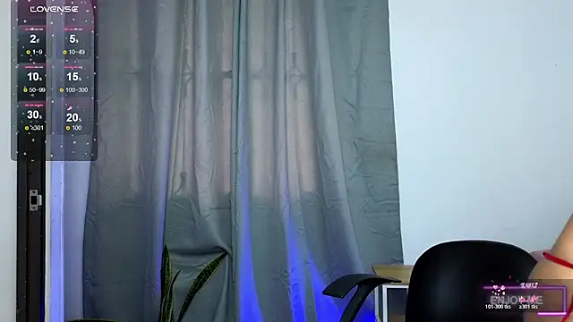 megangil  online show from 05-30-26, 02:36