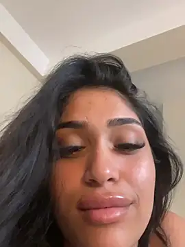 Kira Krush online show from 07-28-26, 02:13