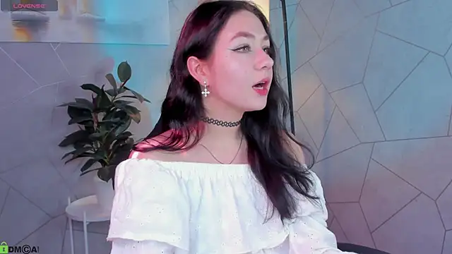 Snapshot of Sofia_Conner chatting on 06-02-26, 09:33 Sofia Conner online show from 06-02-26, 09:33