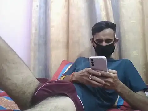 vickyoerhg online show from 05-26-26, 01:29