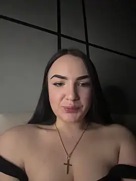Evelina miss online show from 04-30-26, 08:57