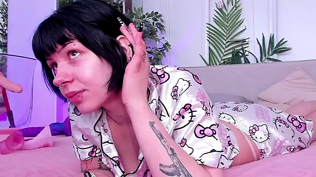 Ashley Alt online show from 06-29-26, 06:41